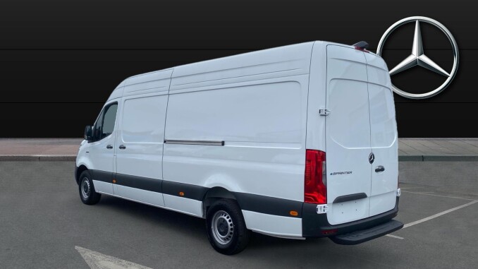 Mercedes-Benz Sprinter E314 L3 Electric Rwd 100kW 81kWh Pro Van Auto - Image 5